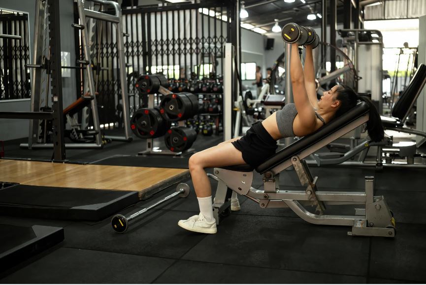 インクラインダンベルプレス